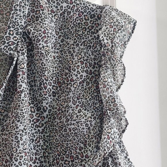Steve Madden Ruffle Sleeve Animal Print Blouse Women's Size L - Picture 6 of 14